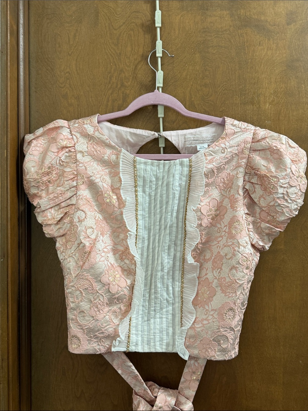 Kimchi Blue Janice Jacquard Open Back Short Puff Sleeve Blouse - Picture 7 of 11
